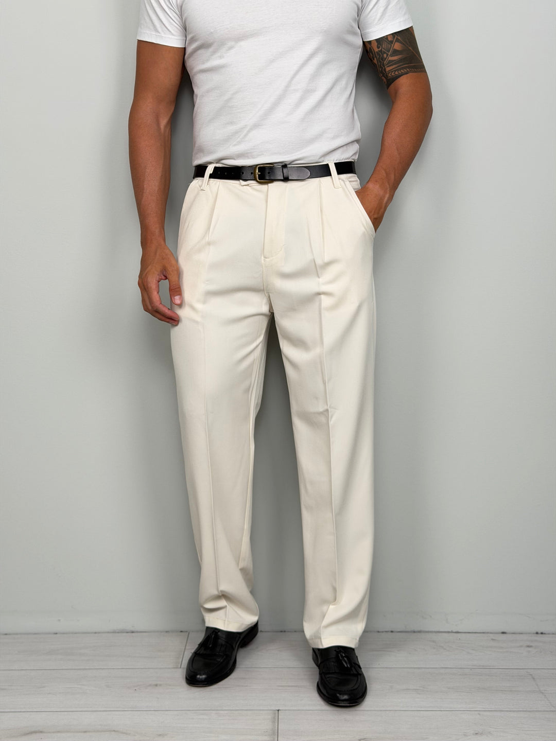 PANTALONS LARGE - POCHETTE ARRIÈRE