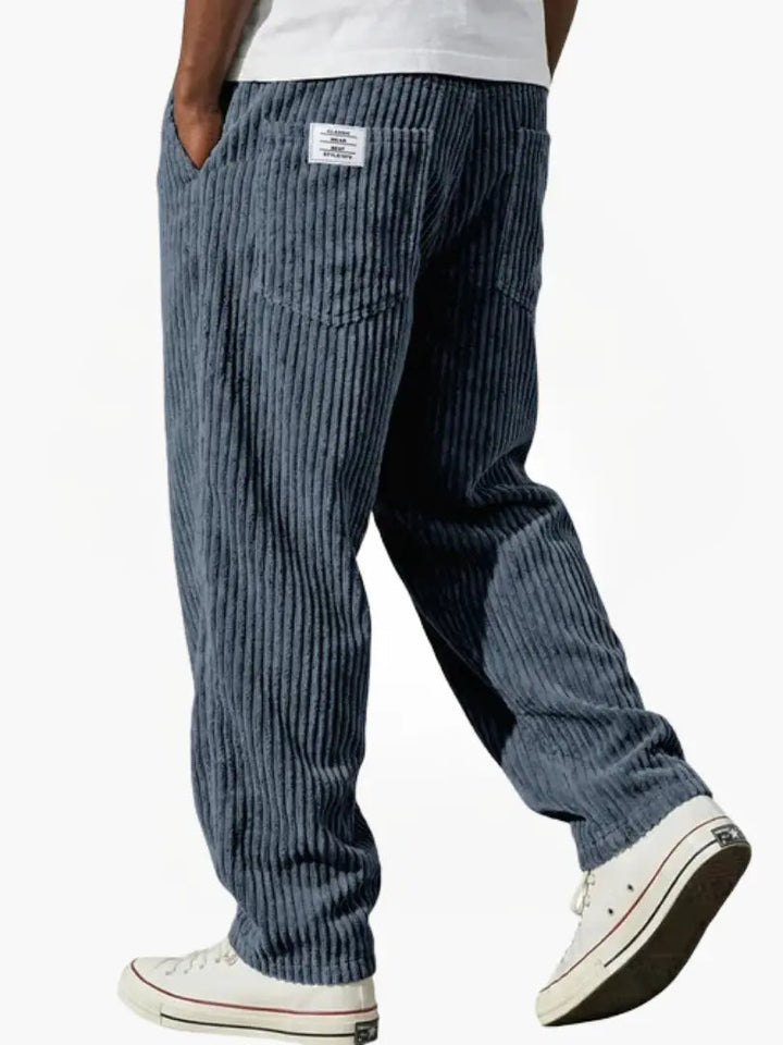 Pantalon confortable au style intemporel