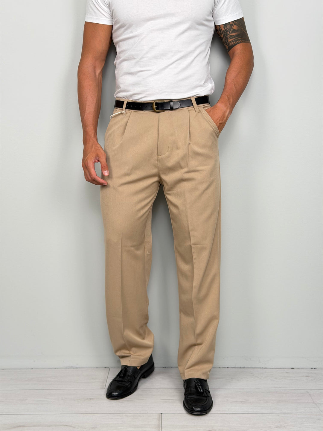 PANTALONS LARGE - POCHETTE ARRIÈRE