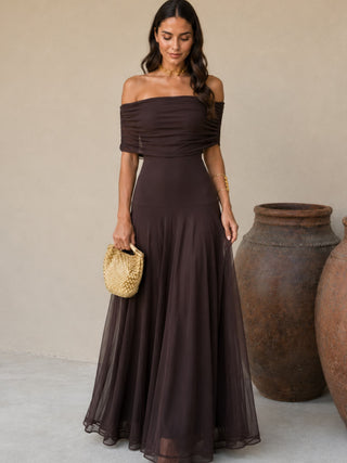 Robe Toledo en couleur marron