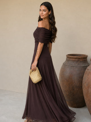Robe Toledo en couleur marron