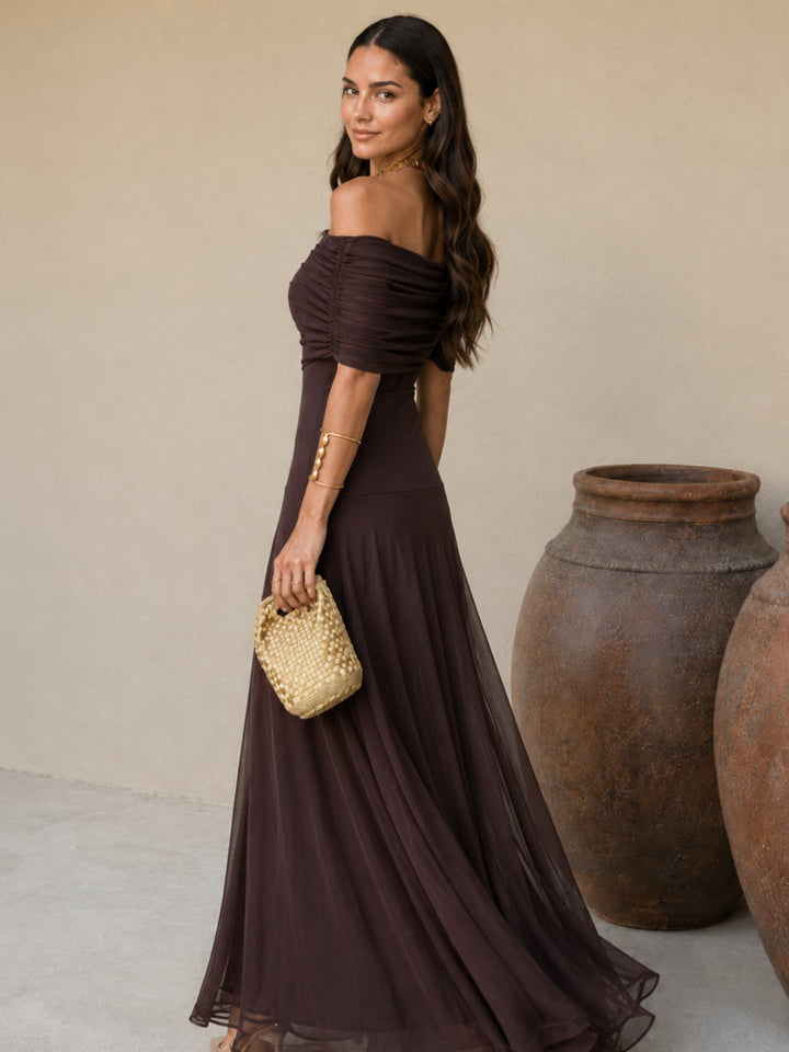 Robe Toledo en couleur marron