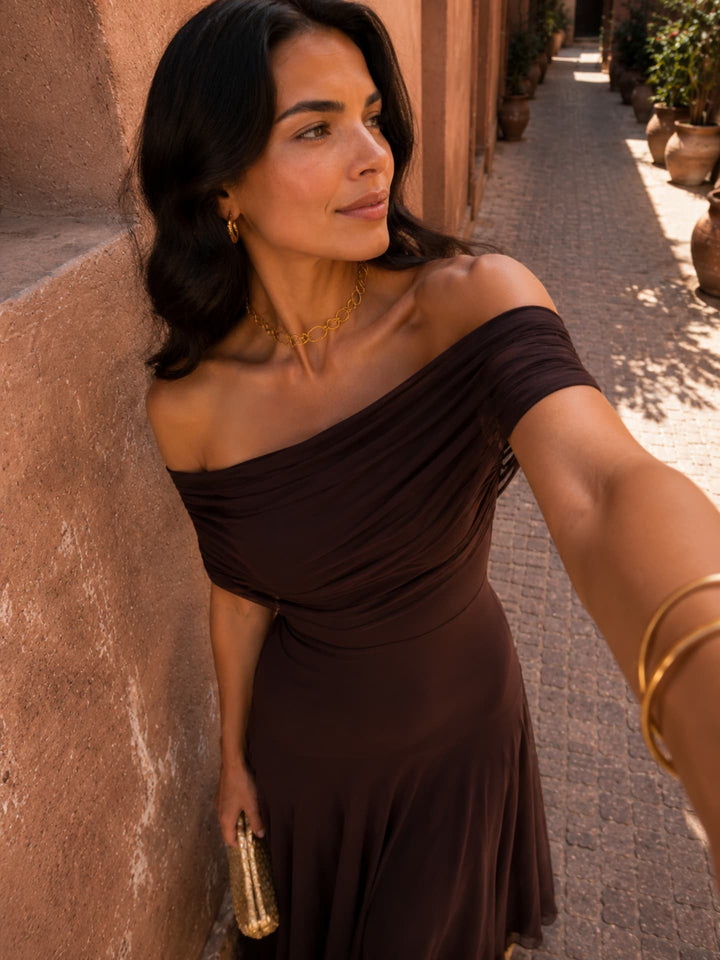 Robe Toledo en couleur marron