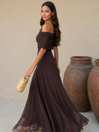 Robe Toledo en couleur marron