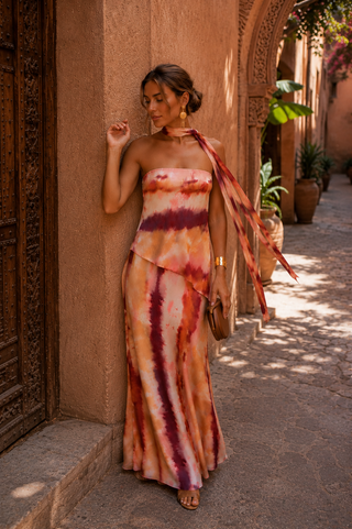 Robe longue imprimée avec décolleté cœur