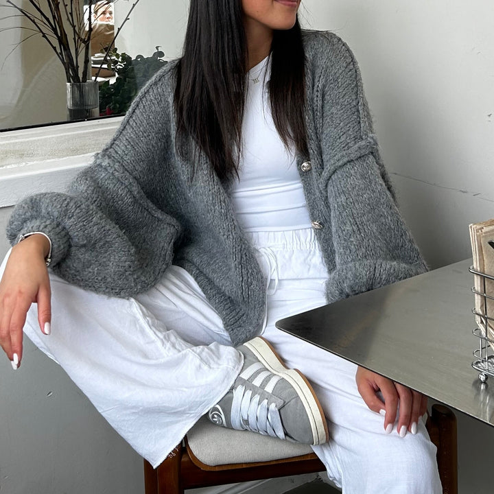 Cardigan surdimensionné "CozyGlam"